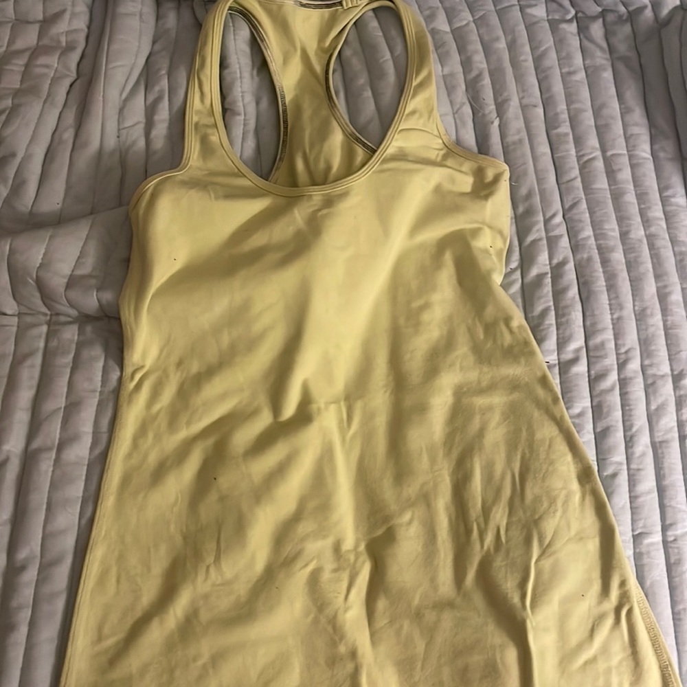 This is a lululemon mint green tank top